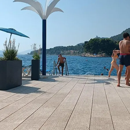 Charming Apartmán Split